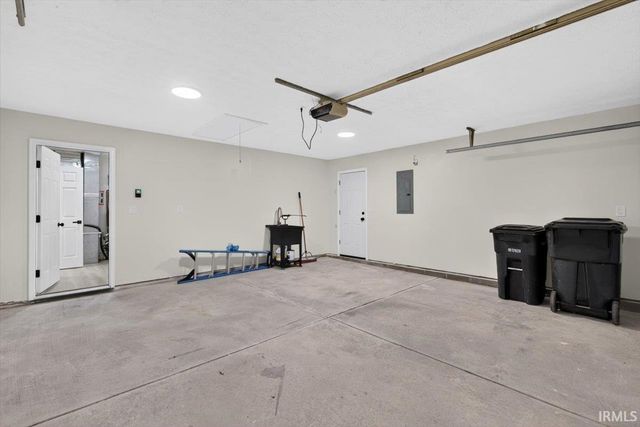 2816 Bond Drive, Lafayette, IN 47909