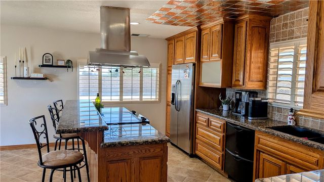 184 Clark Way, Palo Verde, CA 92266