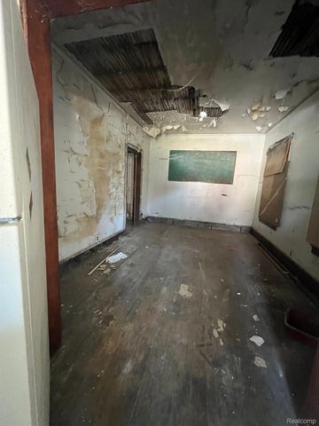 3357 COLUMBUS Street, Detroit, MI 48206