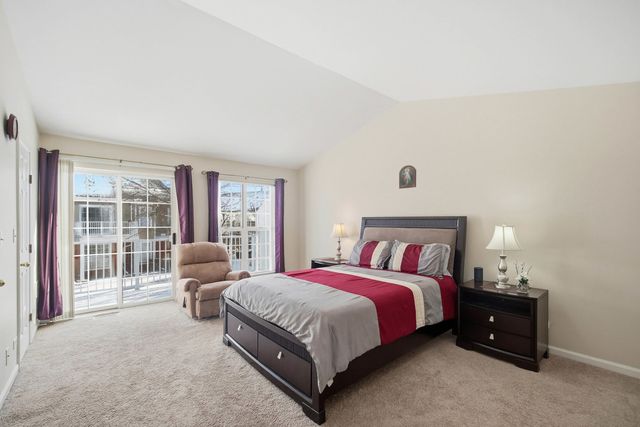 883 Sparta Court, Vernon Hills, IL 60061