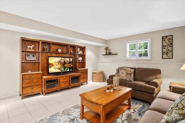 1128 Modaff Road, Naperville, IL 60540