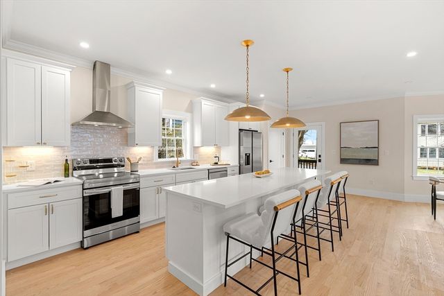 46 Mystic Lake Drive 46, Arlington, MA 02474