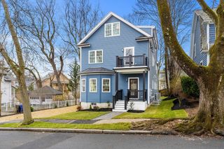 46 Mystic Lake Drive 46, Arlington, MA 02474