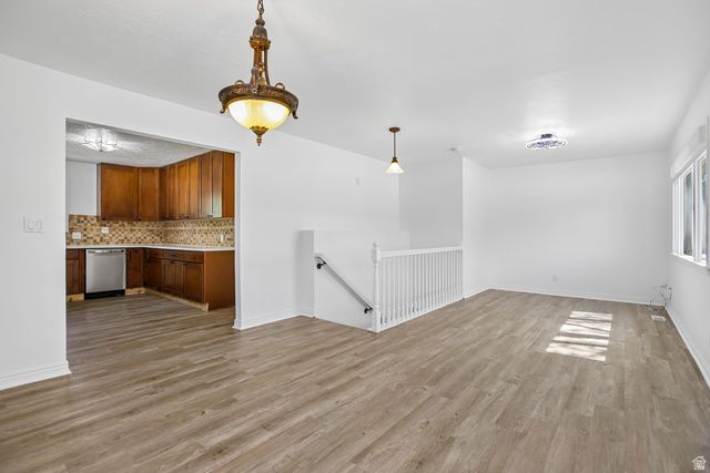 13235 S 2120 W, Riverton, UT 84065