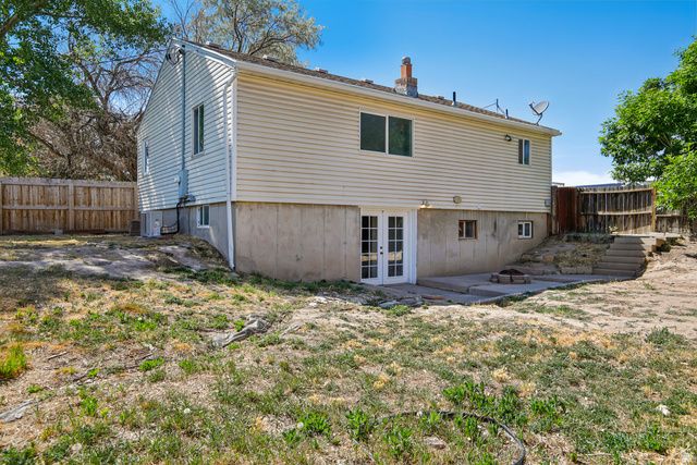 13235 S 2120 W, Riverton, UT 84065