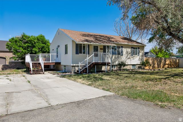 13235 S 2120 W, Riverton, UT 84065
