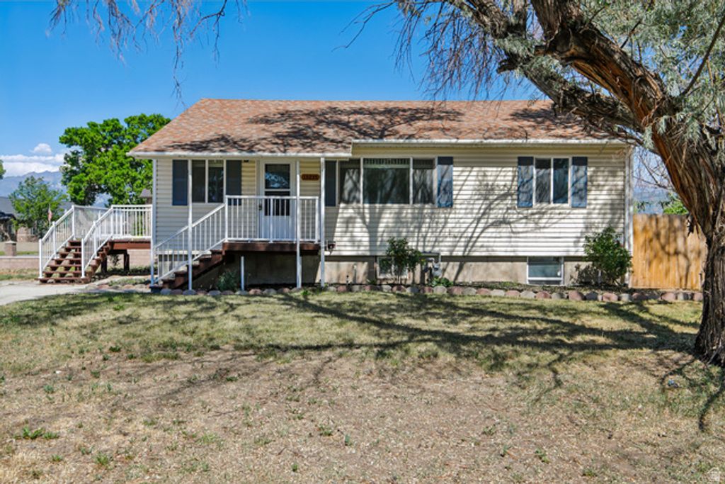 13235 S 2120 W, Riverton, UT 84065