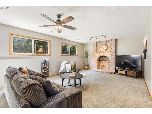 2644 Se PALOMA Ter, Gresham, OR 97080