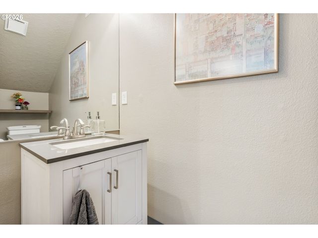 2644 Se PALOMA Ter, Gresham, OR 97080