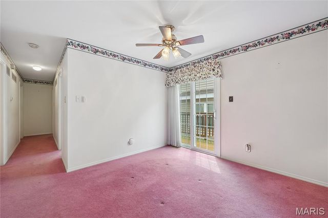 528 Spring Glen Drive, Ballwin, MO 63021