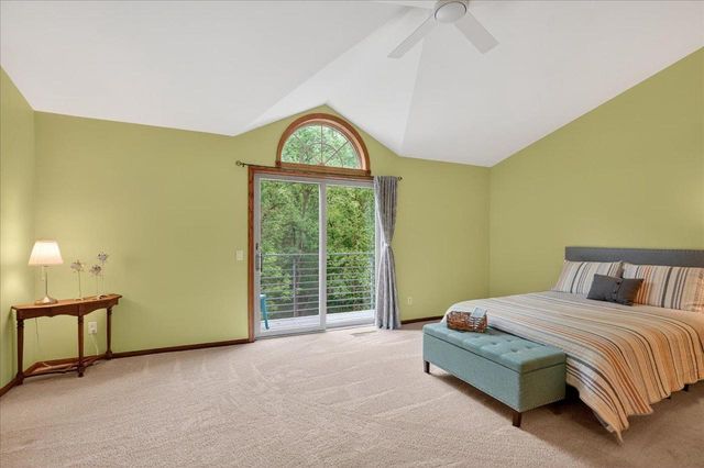 18 Hidden Hollow Trail, Madison, WI 53717
