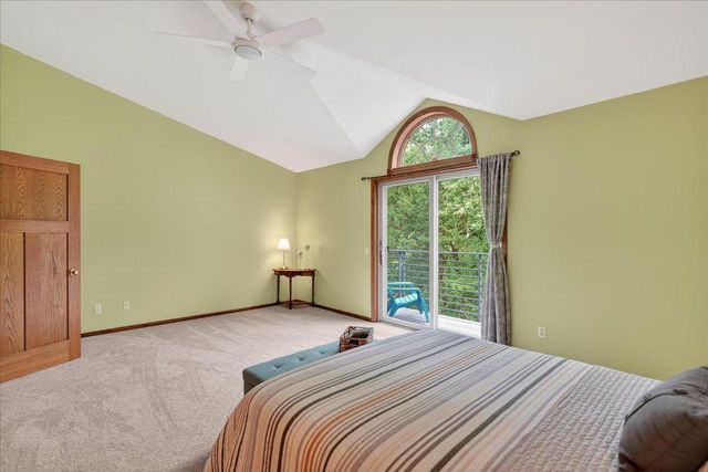 18 Hidden Hollow Trail, Madison, WI 53717