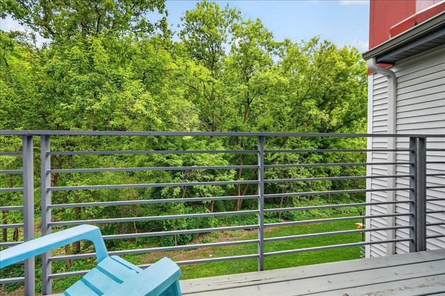 18 Hidden Hollow Trail, Madison, WI 53717