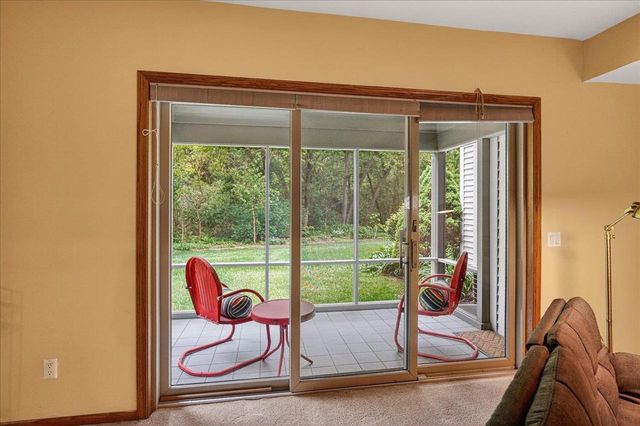 18 Hidden Hollow Trail, Madison, WI 53717