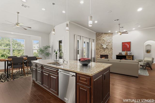 919 Sutters Rim, San Antonio, TX 78258