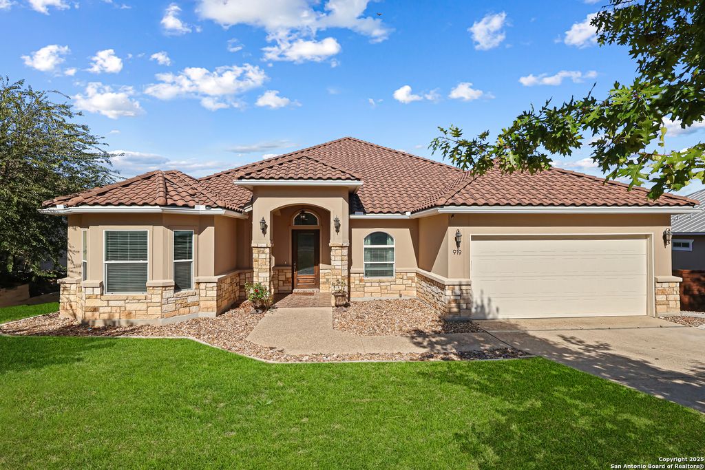 919 Sutters Rim, San Antonio, TX 78258