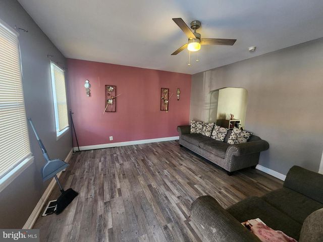 3213 SPAULDING AVE, Baltimore, MD 21215