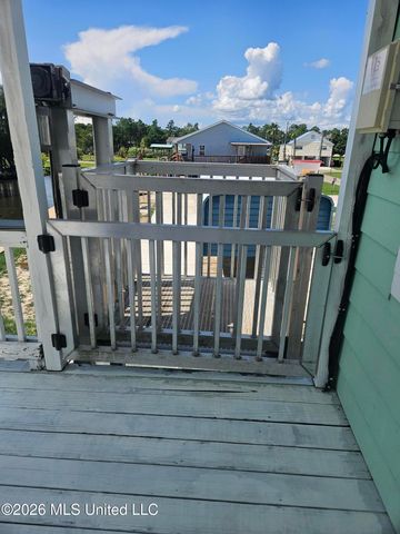 11028 Minnesota Street, Bay Saint Louis, MS 39520