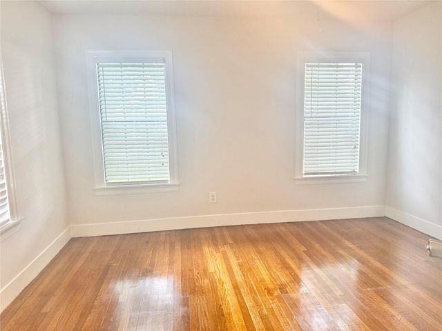 212 South Street, Baytown, TX 77520