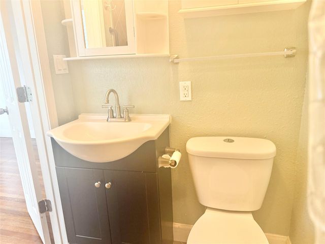 212 South Street, Baytown, TX 77520