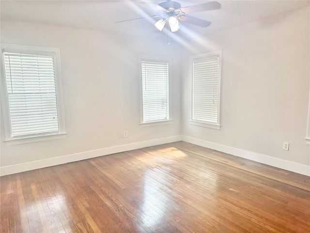 212 South Street, Baytown, TX 77520