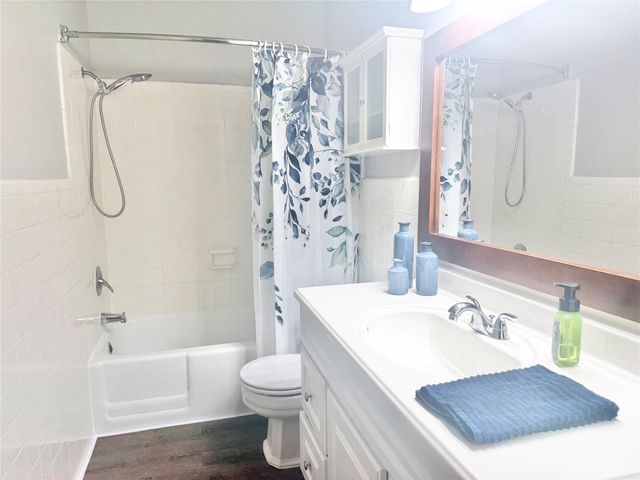 212 South Street, Baytown, TX 77520