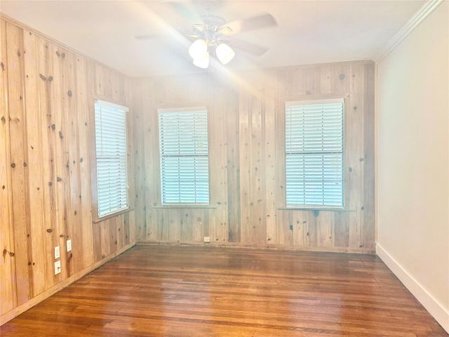 212 South Street, Baytown, TX 77520