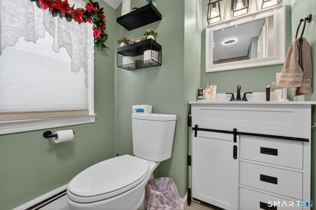 83 Deerfield Drive, Manchester, CT 06040