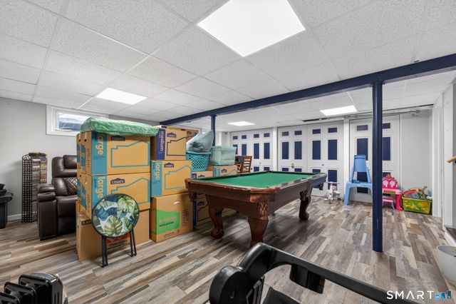 83 Deerfield Drive, Manchester, CT 06040