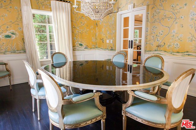 624 Trenton Drive, Beverly Hills, CA 90210