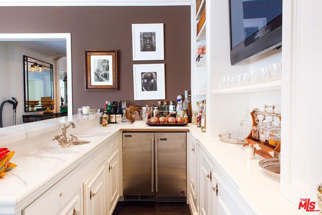 624 Trenton Drive, Beverly Hills, CA 90210