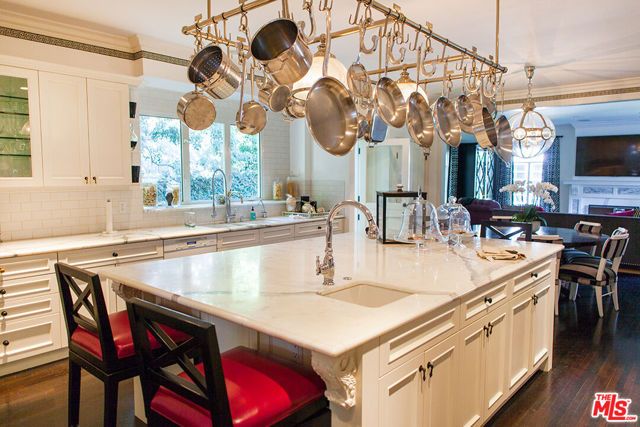 624 Trenton Drive, Beverly Hills, CA 90210