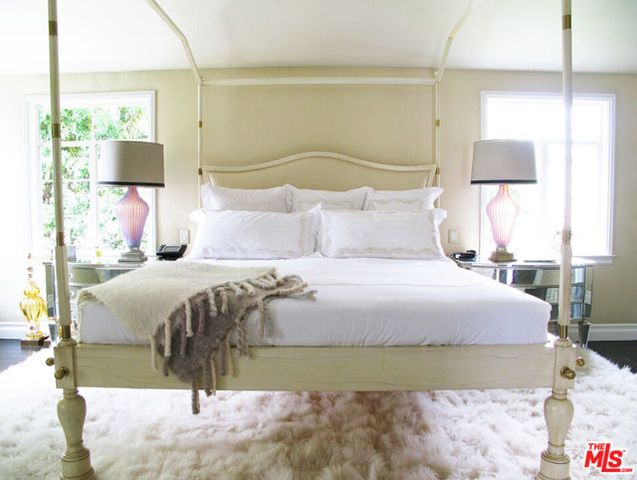 624 Trenton Drive, Beverly Hills, CA 90210