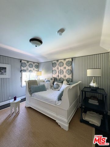 624 Trenton Drive, Beverly Hills, CA 90210