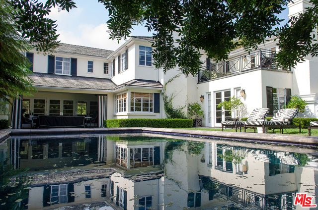 624 Trenton Drive, Beverly Hills, CA 90210