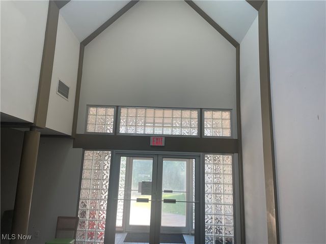 755 Wick Avenue, Youngstown, OH 44505