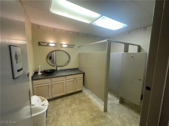 755 Wick Avenue, Youngstown, OH 44505