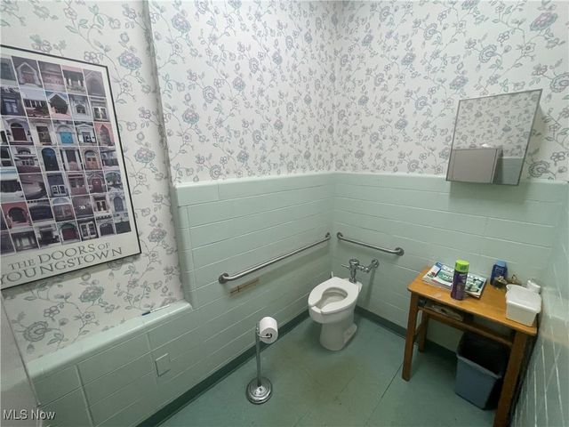 755 Wick Avenue, Youngstown, OH 44505