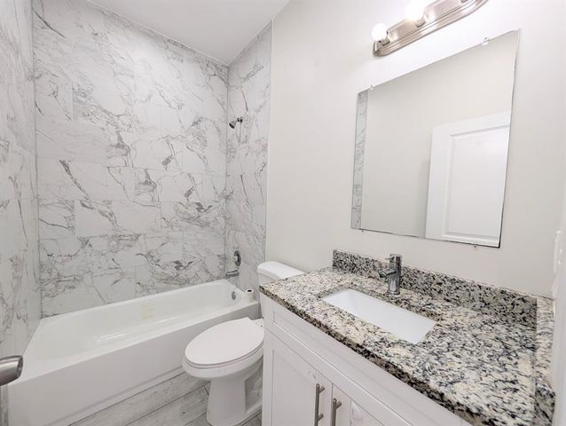 1562-1566 W 26th Court, Riviera Beach, FL 33404