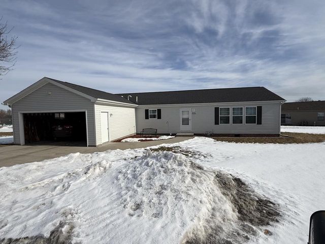 N114W20932 Briarwood Lane, Germantown, WI 53022