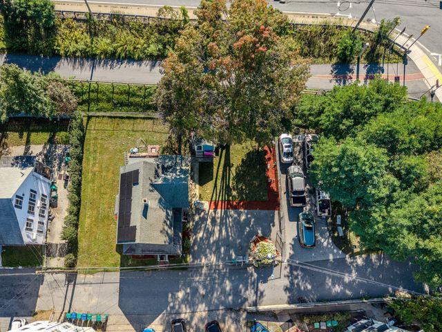 37 Devlin Passway, Fitchburg, MA 01420
