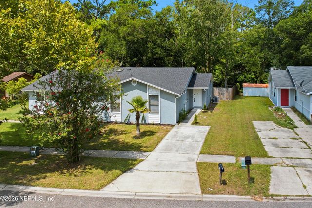 2726 HIDDEN VILLAGE Drive, Jacksonville, FL 32216