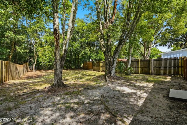 2726 HIDDEN VILLAGE Drive, Jacksonville, FL 32216