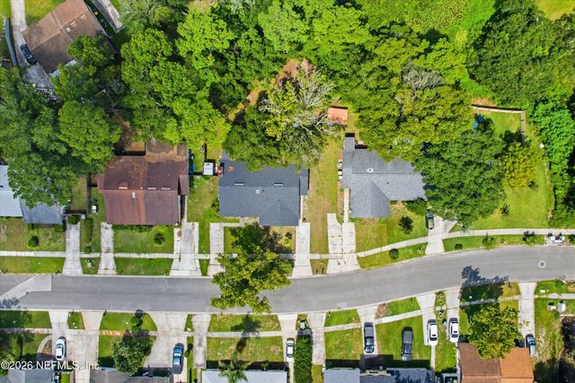 2726 HIDDEN VILLAGE Drive, Jacksonville, FL 32216