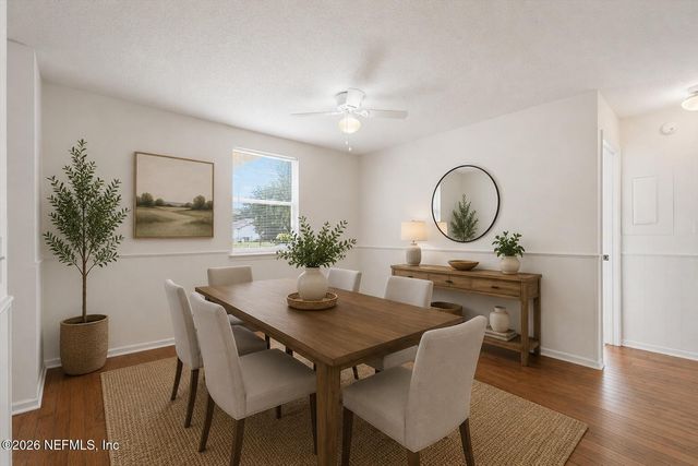 2726 HIDDEN VILLAGE Drive, Jacksonville, FL 32216