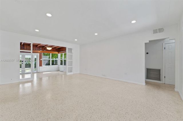 8927 Carlyle Avenue, Surfside, FL 33154