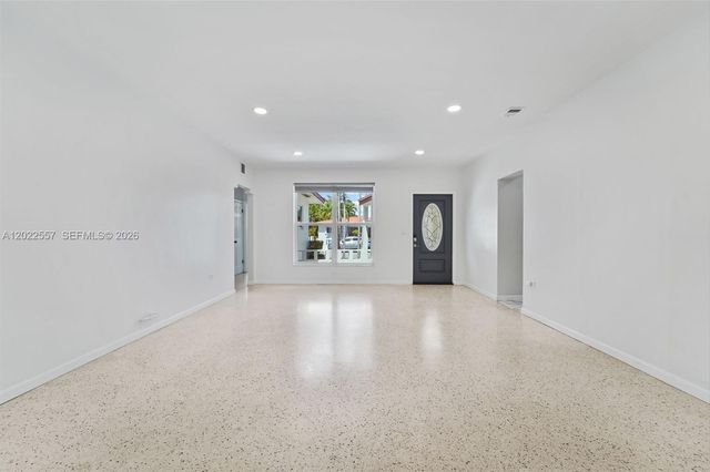 8927 Carlyle Avenue, Surfside, FL 33154