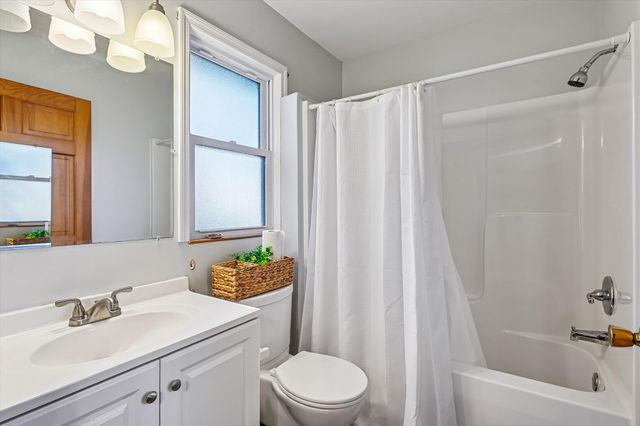 63 Monte Sano Drive, Hanahan, SC 29410