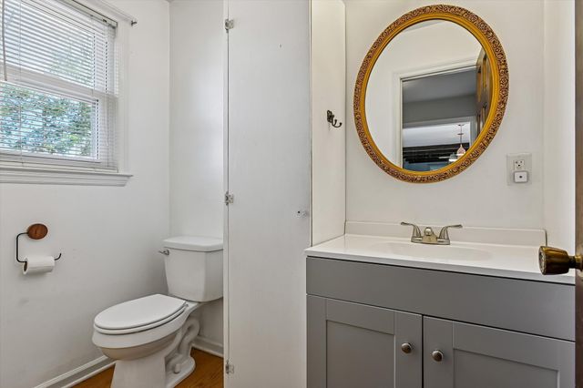 63 Monte Sano Drive, Hanahan, SC 29410