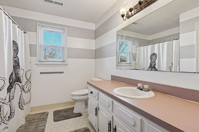 63 Monte Sano Drive, Hanahan, SC 29410